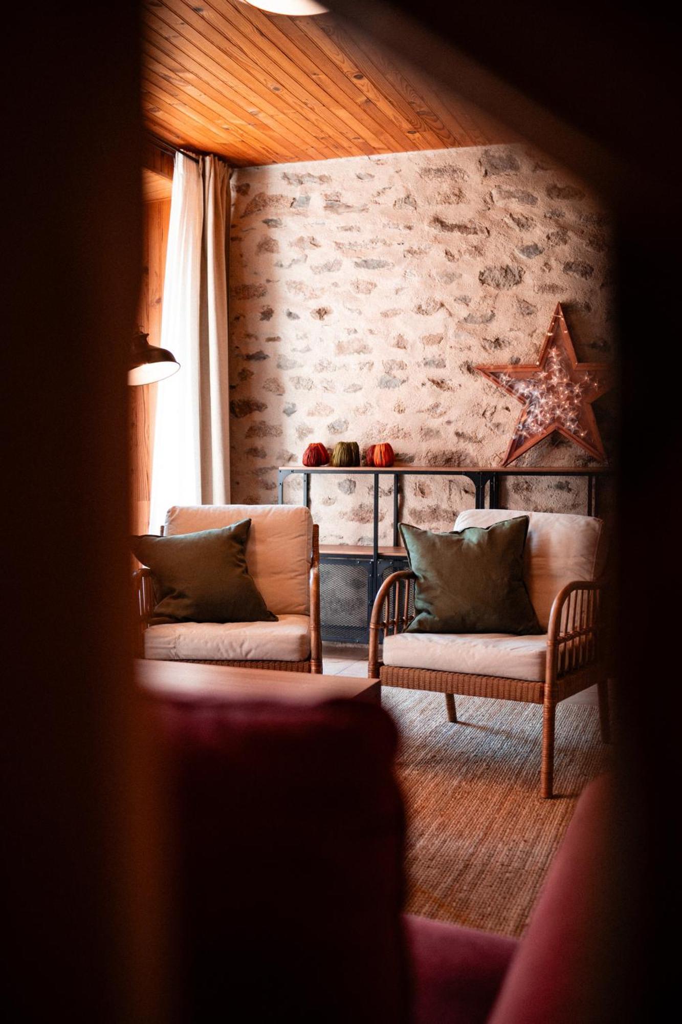 La Grande Maison Rouge Angoustrine Εξωτερικό φωτογραφία